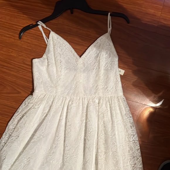 Misses dress - Picture 2 of 7